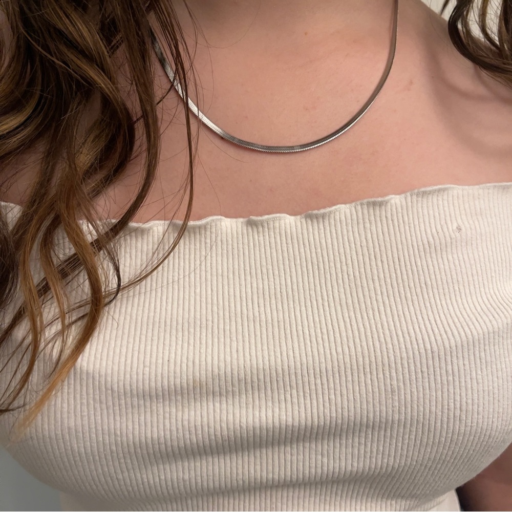Herringbone silver necklace